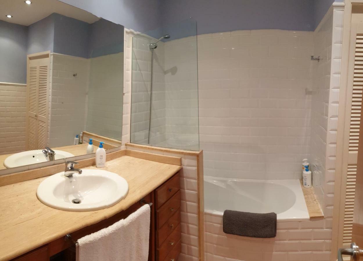 Apartament Casa Corderet ตาร์ราโกนา ภายนอก รูปภาพ